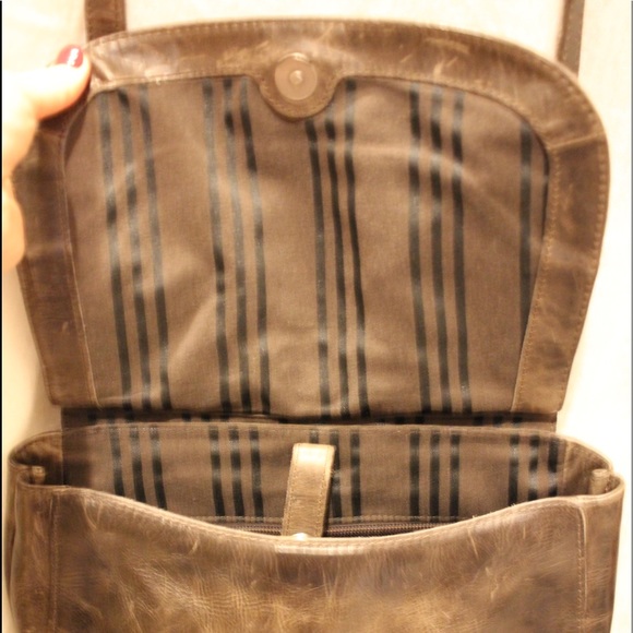 LIKE NEW Frye ‘Melissa’ Leather Crossbody Bag - Picture 2 of 7
